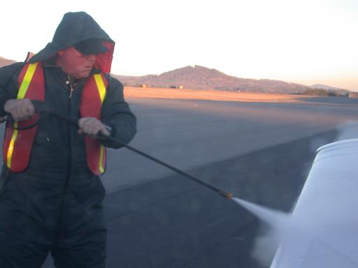 Deicing before takeoff in Asheville