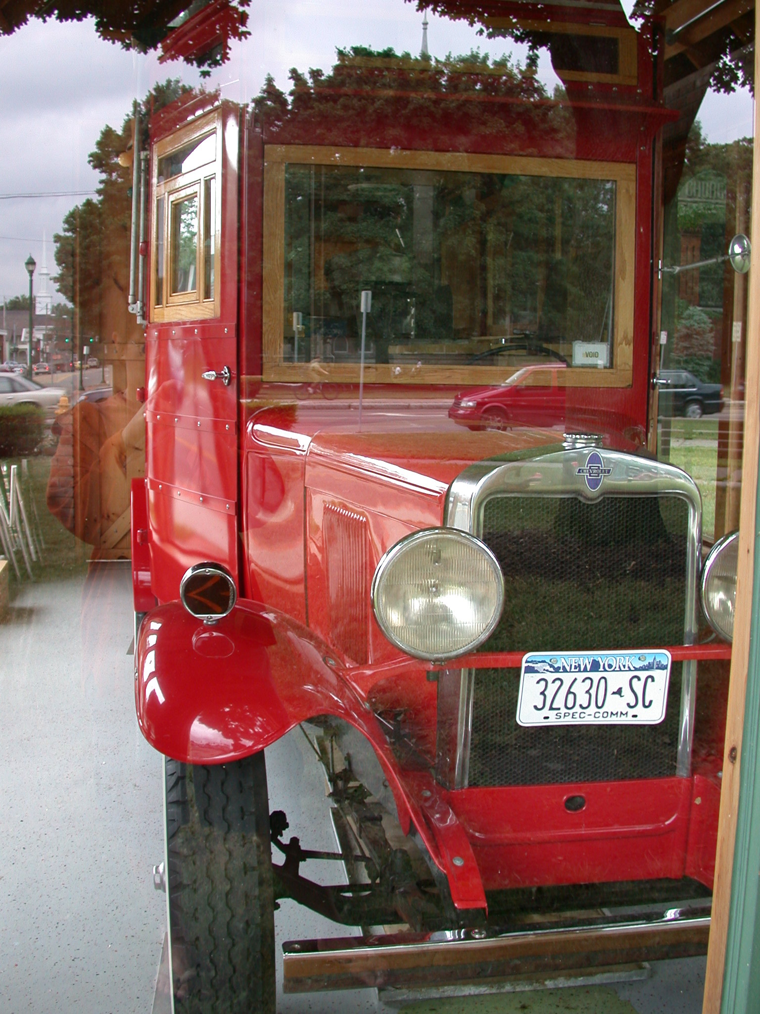 The Popcorn Truck from another angle.