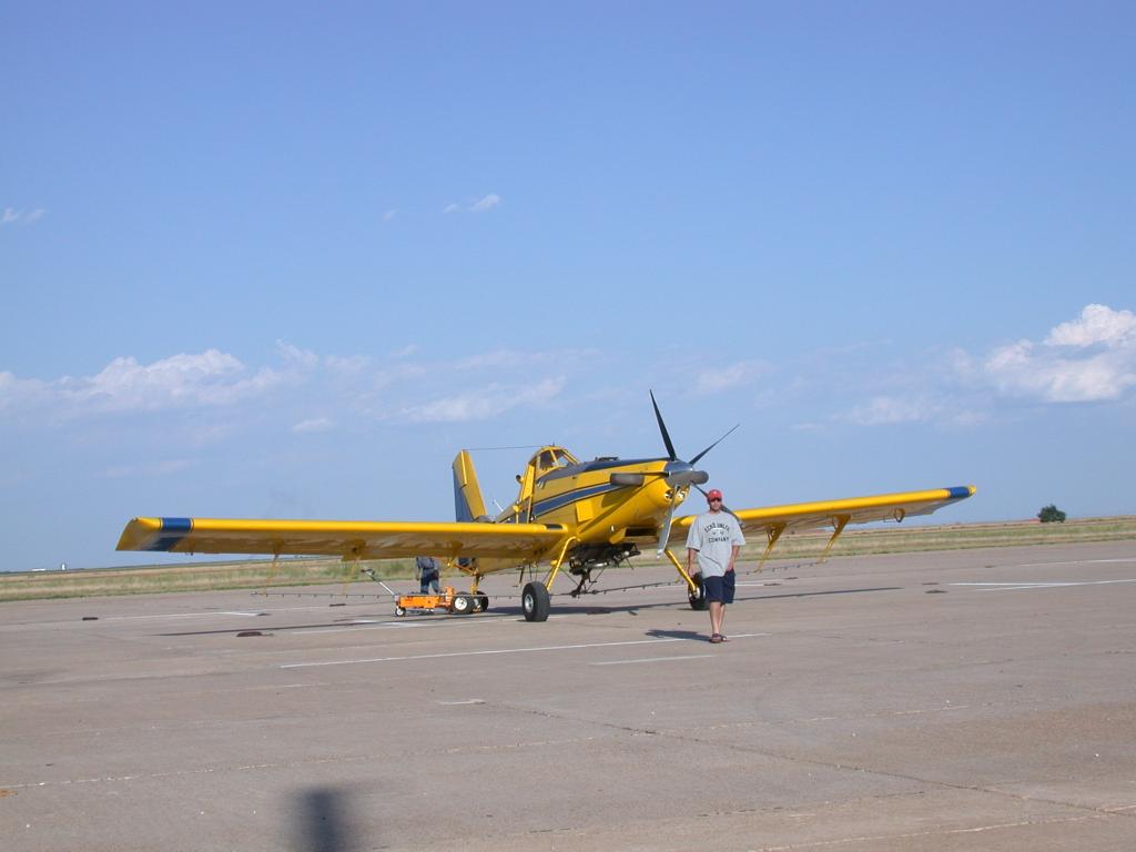 Crop duster at DHT